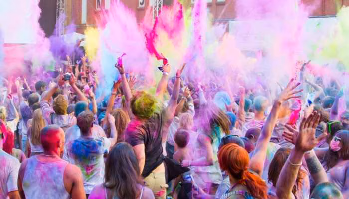 1078103 rewa holi fag