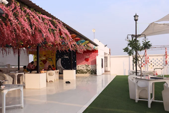 Dhuaan rooftop restaurant