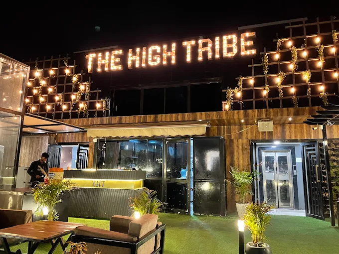 The High Tribe Lounge ( THT )